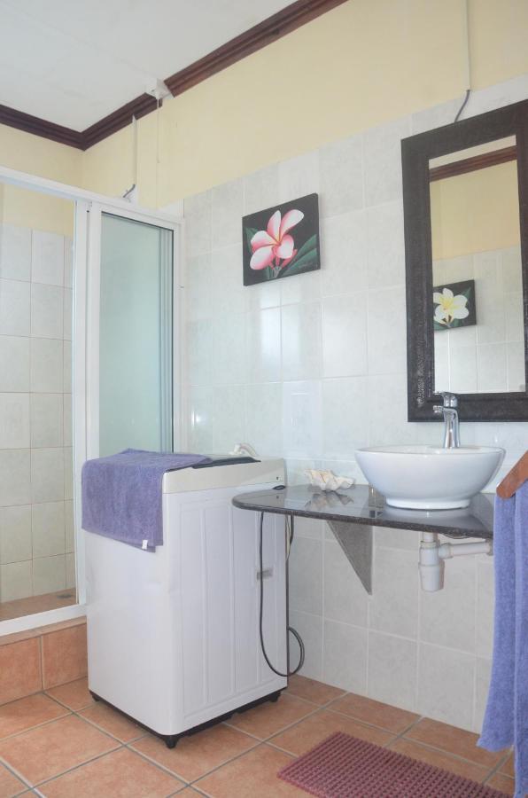 Butterfly Villas Grand Anse  Luaran gambar