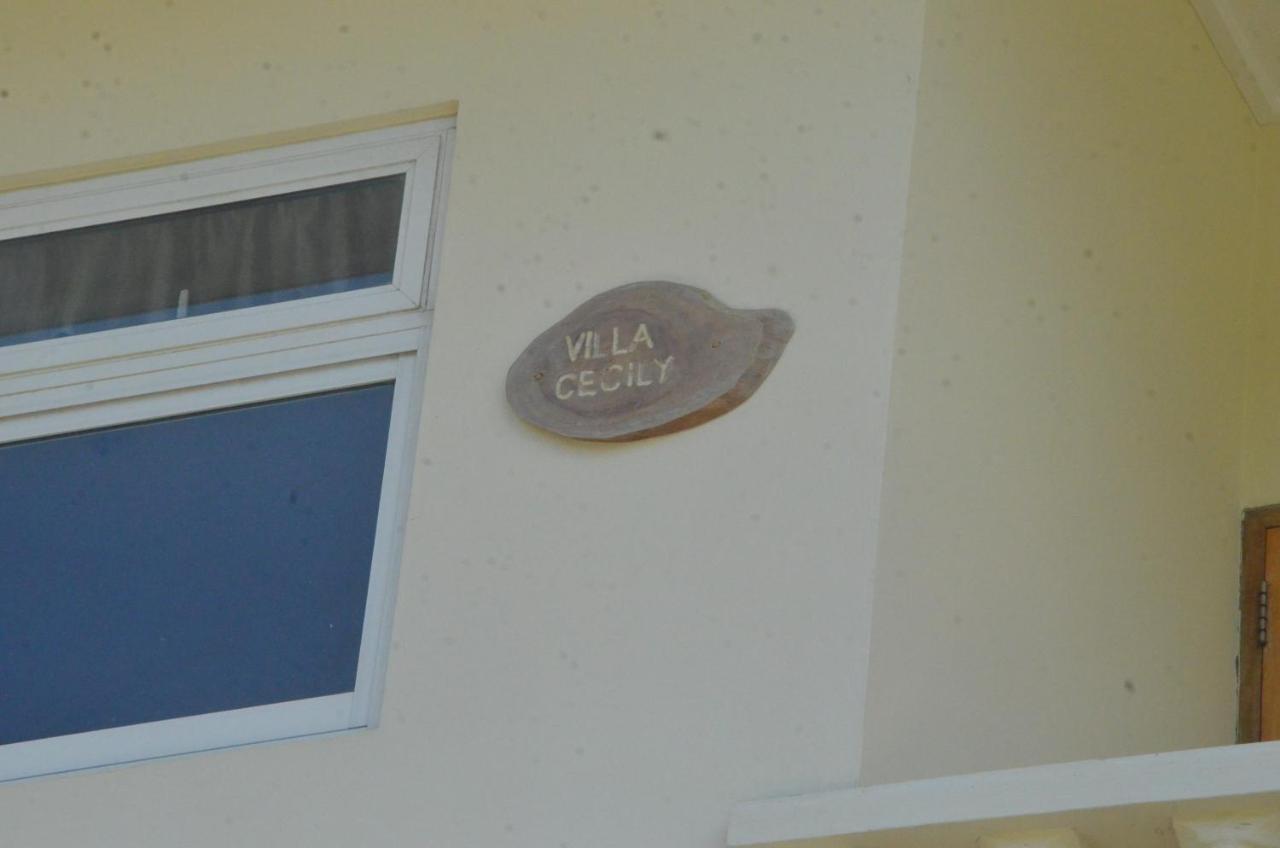 Butterfly Villas Grand Anse  Luaran gambar