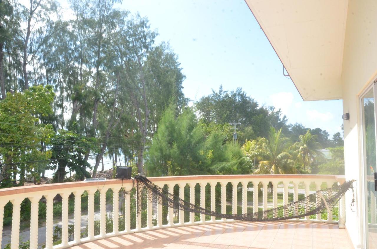 Butterfly Villas Grand Anse  Luaran gambar