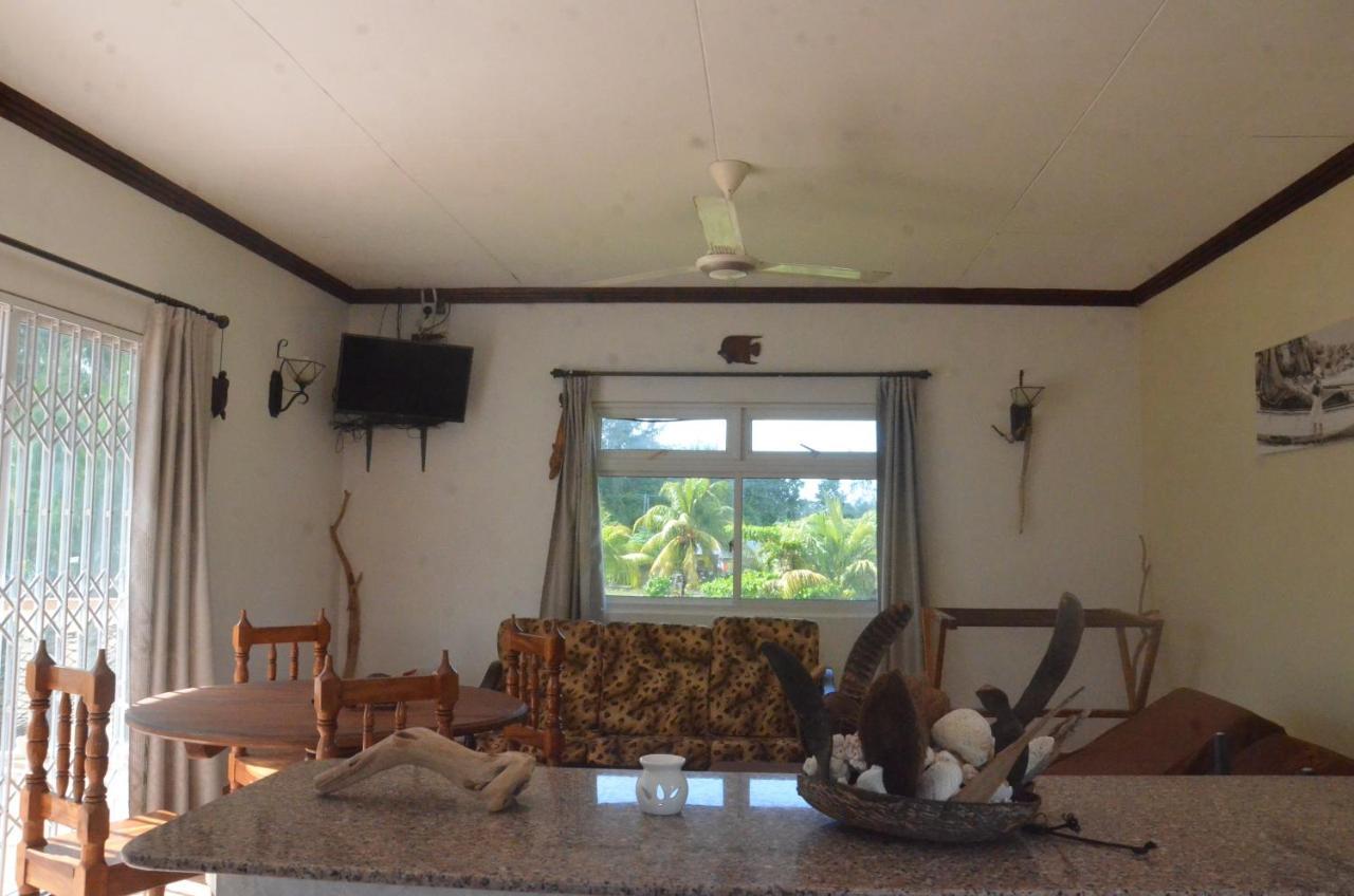 Butterfly Villas Grand Anse  Luaran gambar