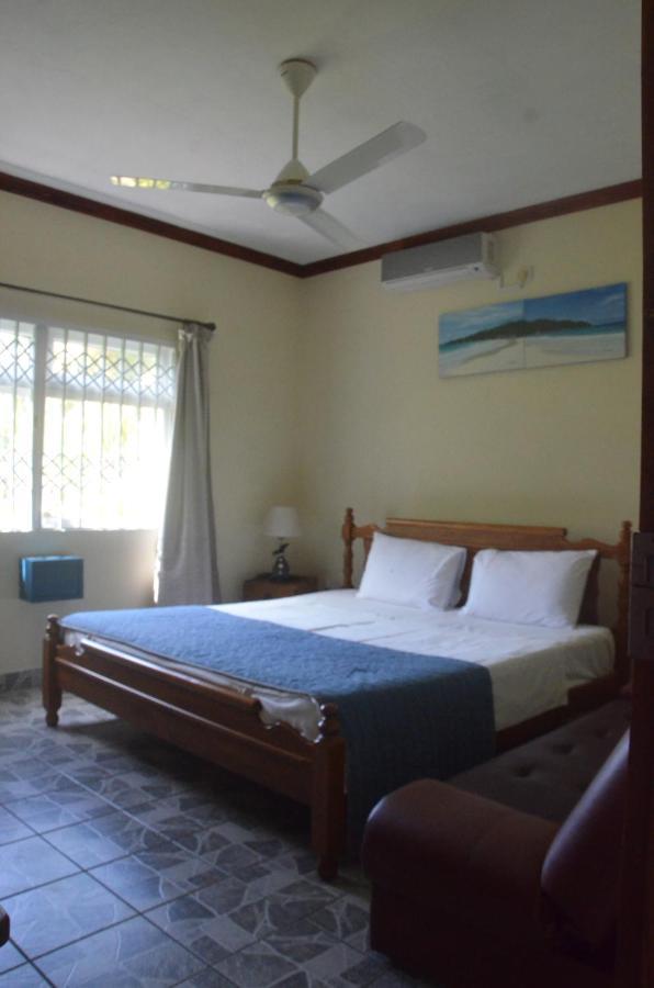 Butterfly Villas Grand Anse  Luaran gambar